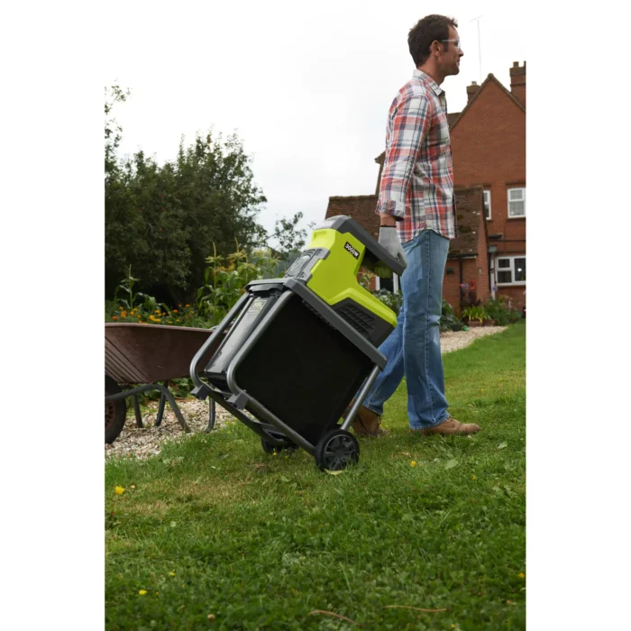 Ryobi RSH3045U Häcksler – Bild 3